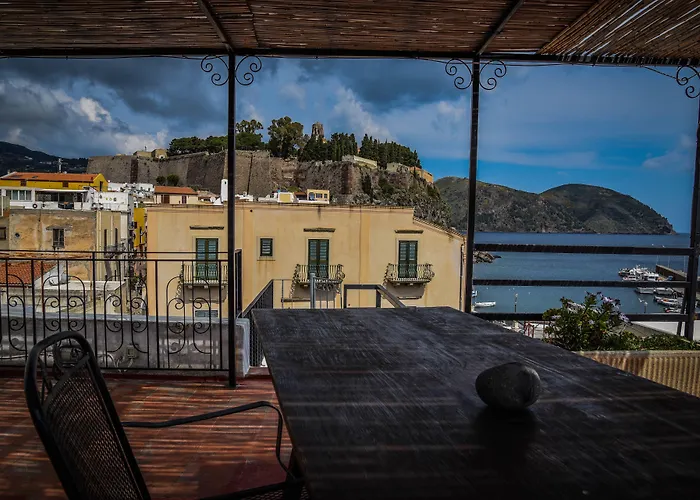 Casa Giuliana 3* Città di Lipari